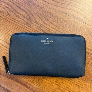 Kate Spade Black Travel Zip Wallet